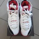 Jordan Jumpman Two Trey Taille 38 – Pour Fans de Style et de Terrain