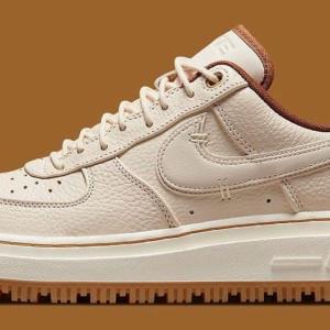 📝 Les 5 meilleures baskets tendance en 2025 – Confort et style réunis !